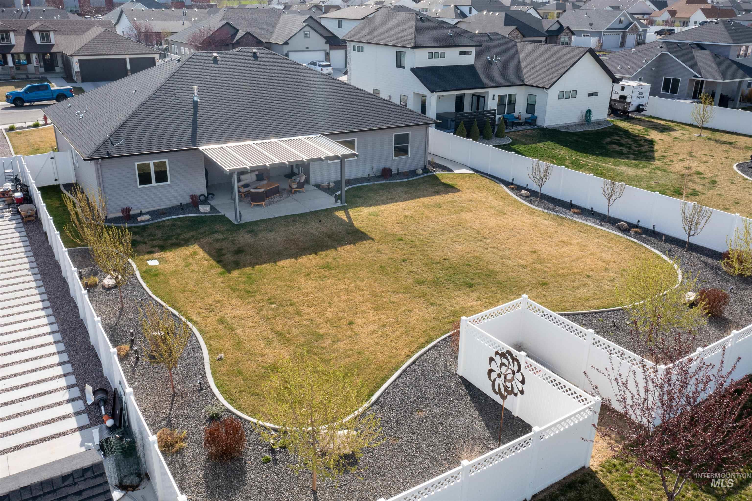 725 Midnight Sun Loop Property Photo 40