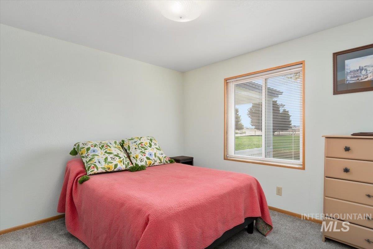 8530 Lake Shore Drive Property Photo 19