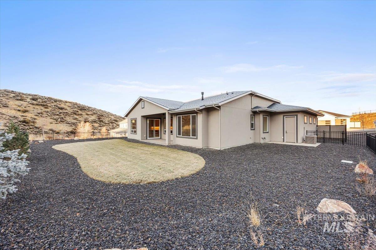 20042 N Swire Green Way Property Photo 4