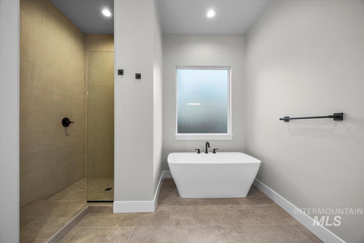 20042 N Swire Green Way Property Photo 14