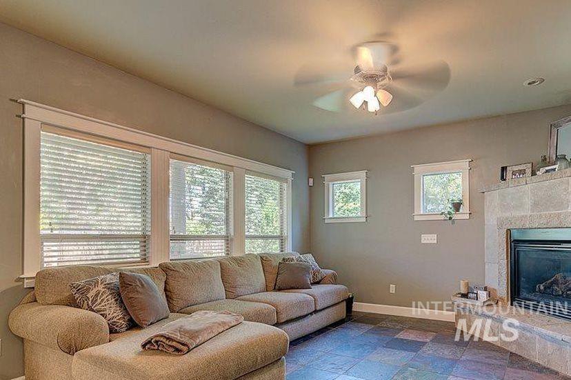 1878 W Sheep Hill Ct Property Photo 12
