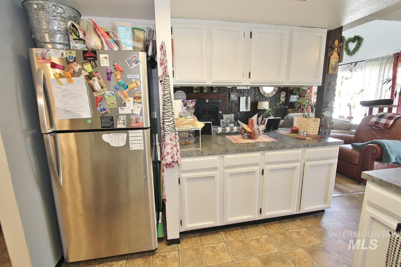2115&2117 Pleasanton St Property Photo 9