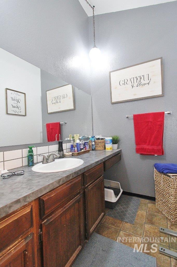 2115&2117 Pleasanton St Property Photo 11
