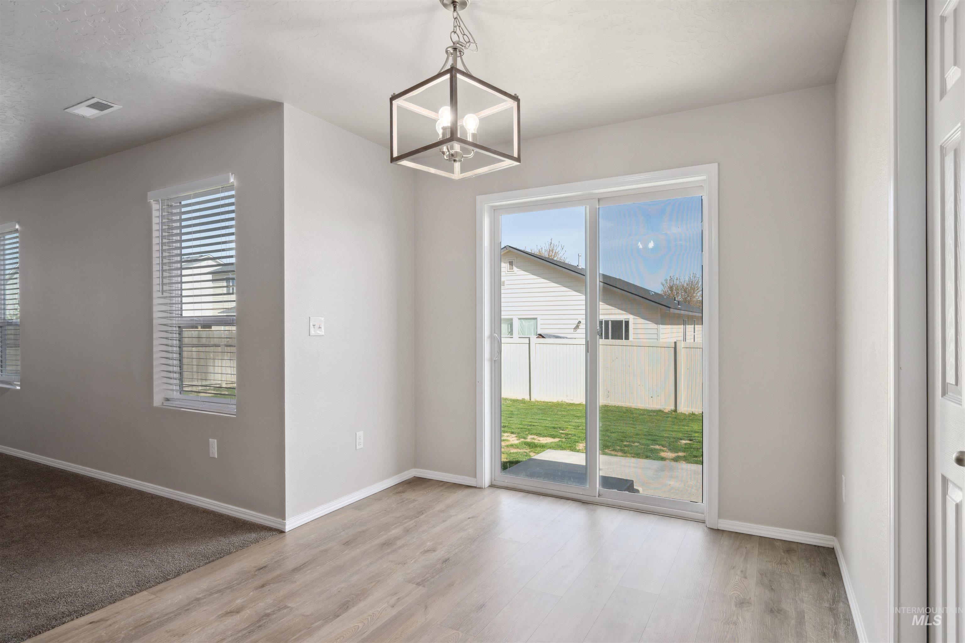 11836 Richmond Street Property Photo 11