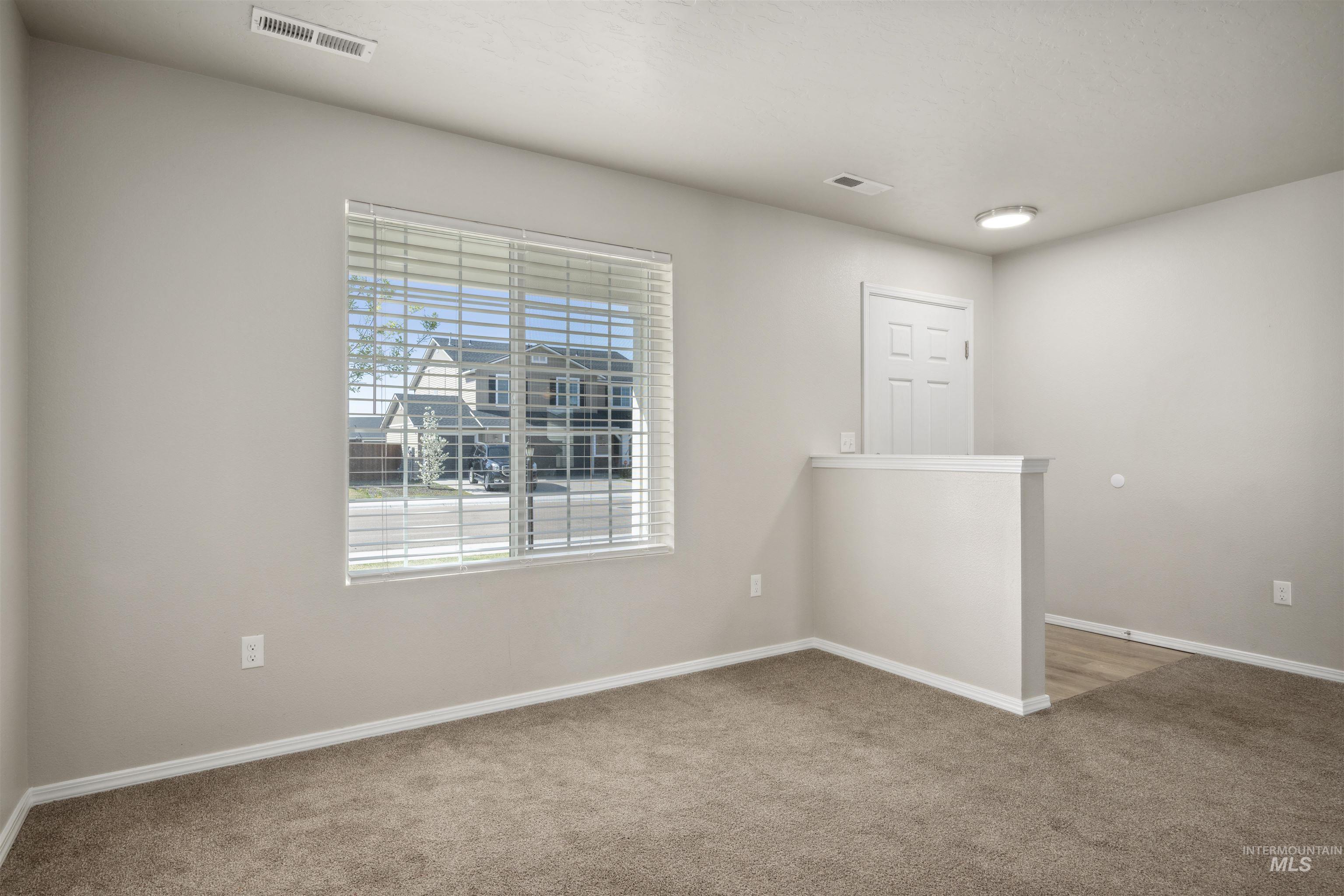11836 Richmond Street Property Photo 13