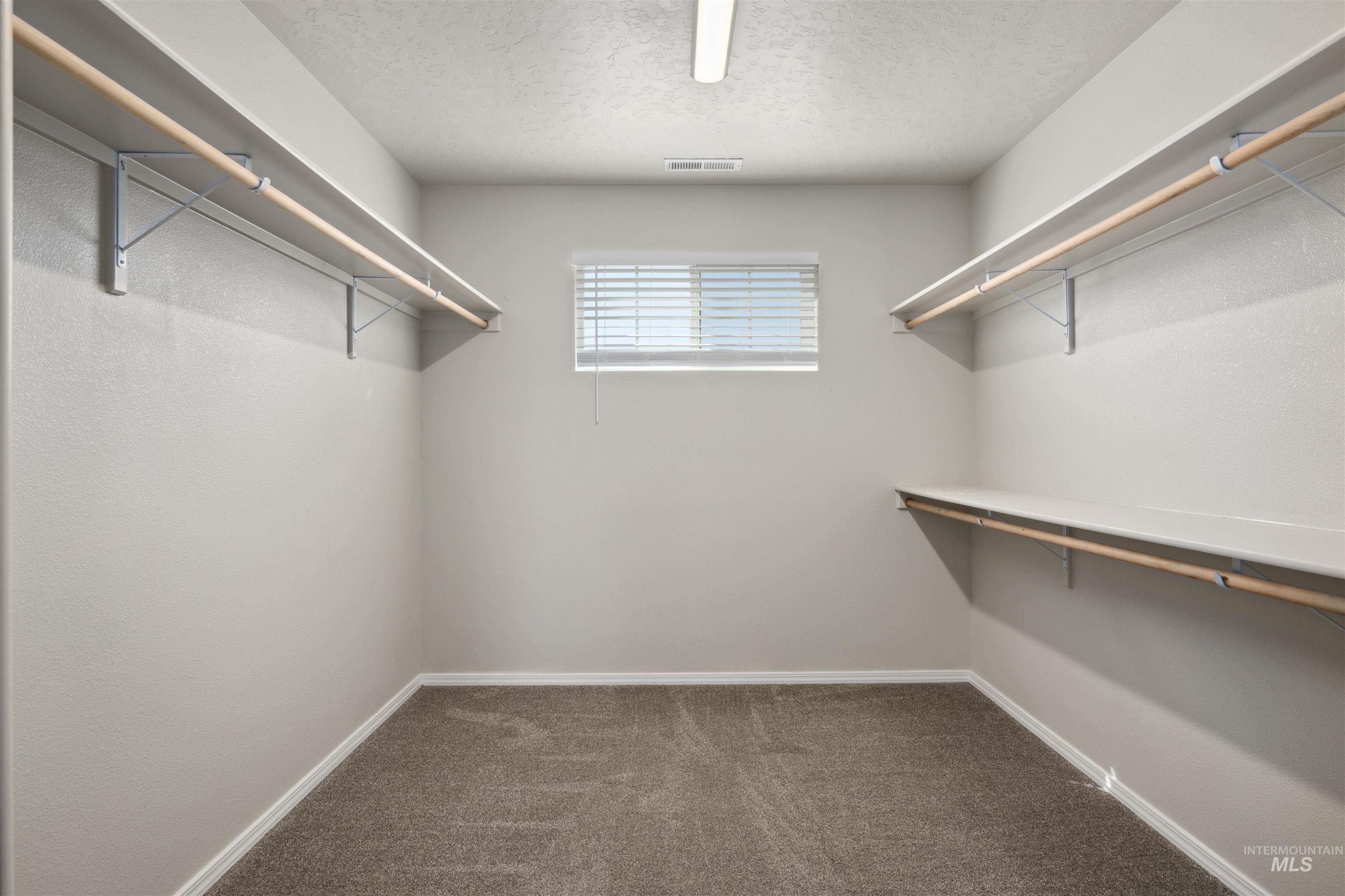 11836 Richmond Street Property Photo 21