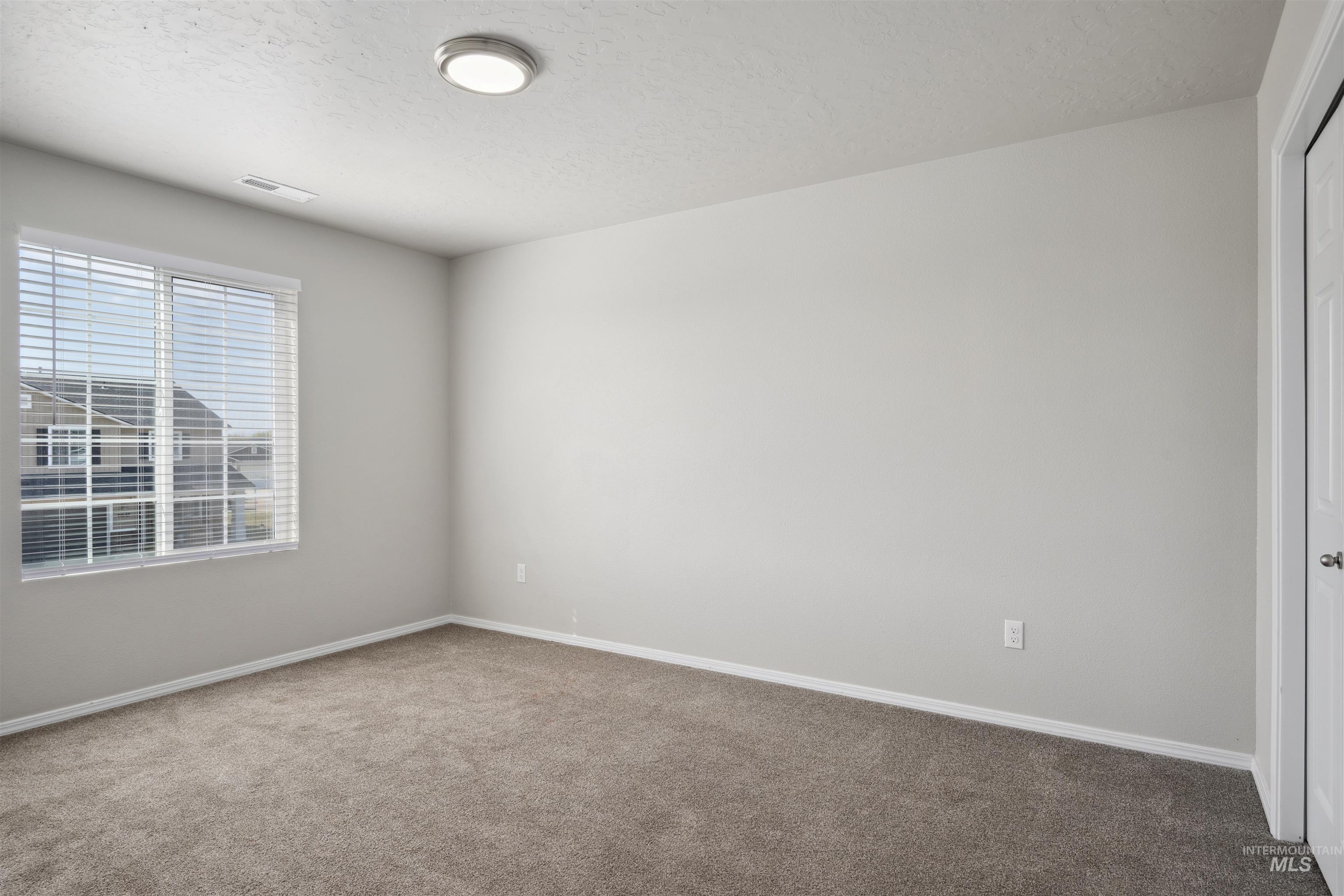 11836 Richmond Street Property Photo 23