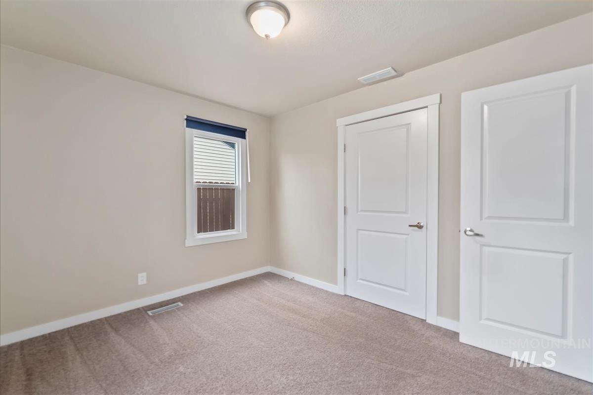 2719 W Cherry Property Photo 17