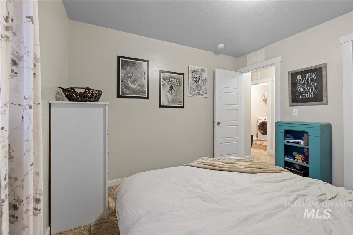 1444 E Argence St Property Photo 33