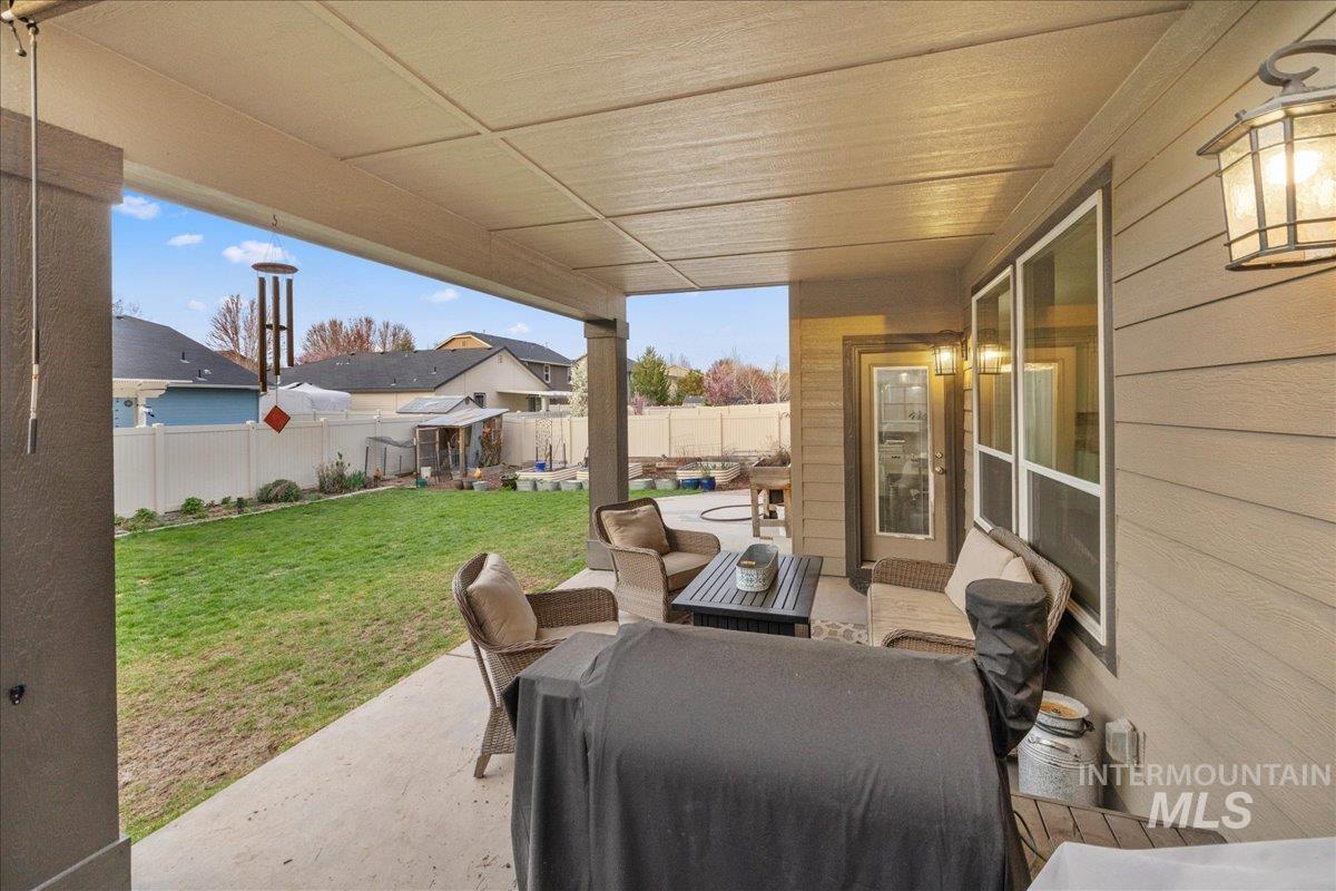 1444 E Argence St Property Photo 37