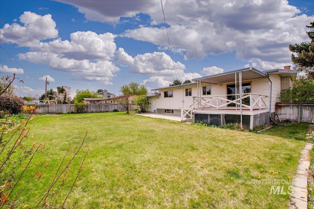 516 S Bitteroot Dr Property Photo 27
