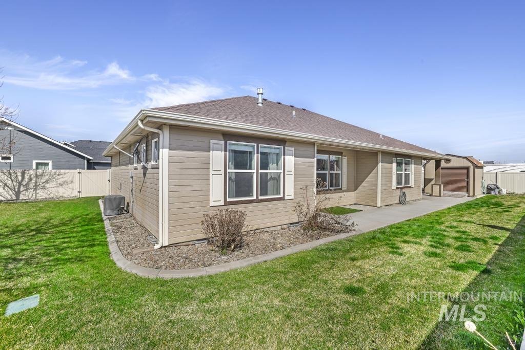 945 Birchton Loop Property Photo 31