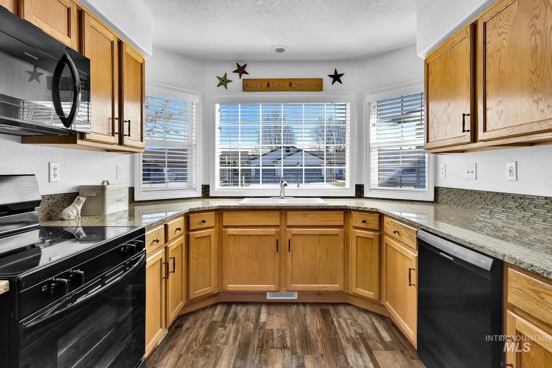 3686 E Judicial Property Photo 17