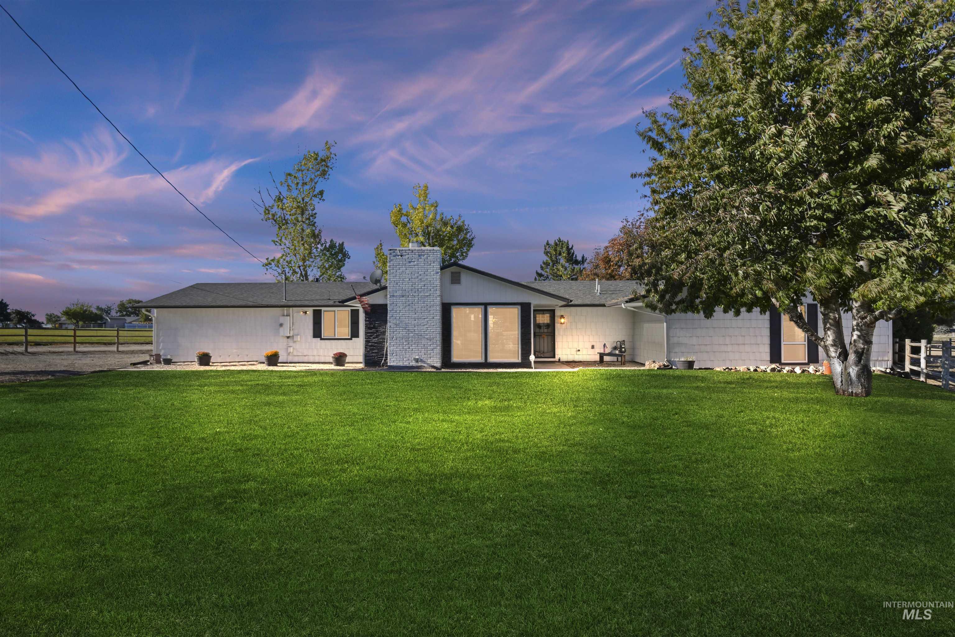 11457 S Cloverdale Property Photo 1