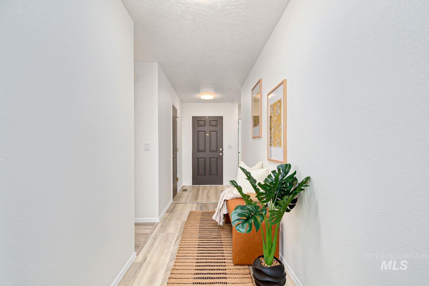 1610 W Shoshone Ave Property Photo 4