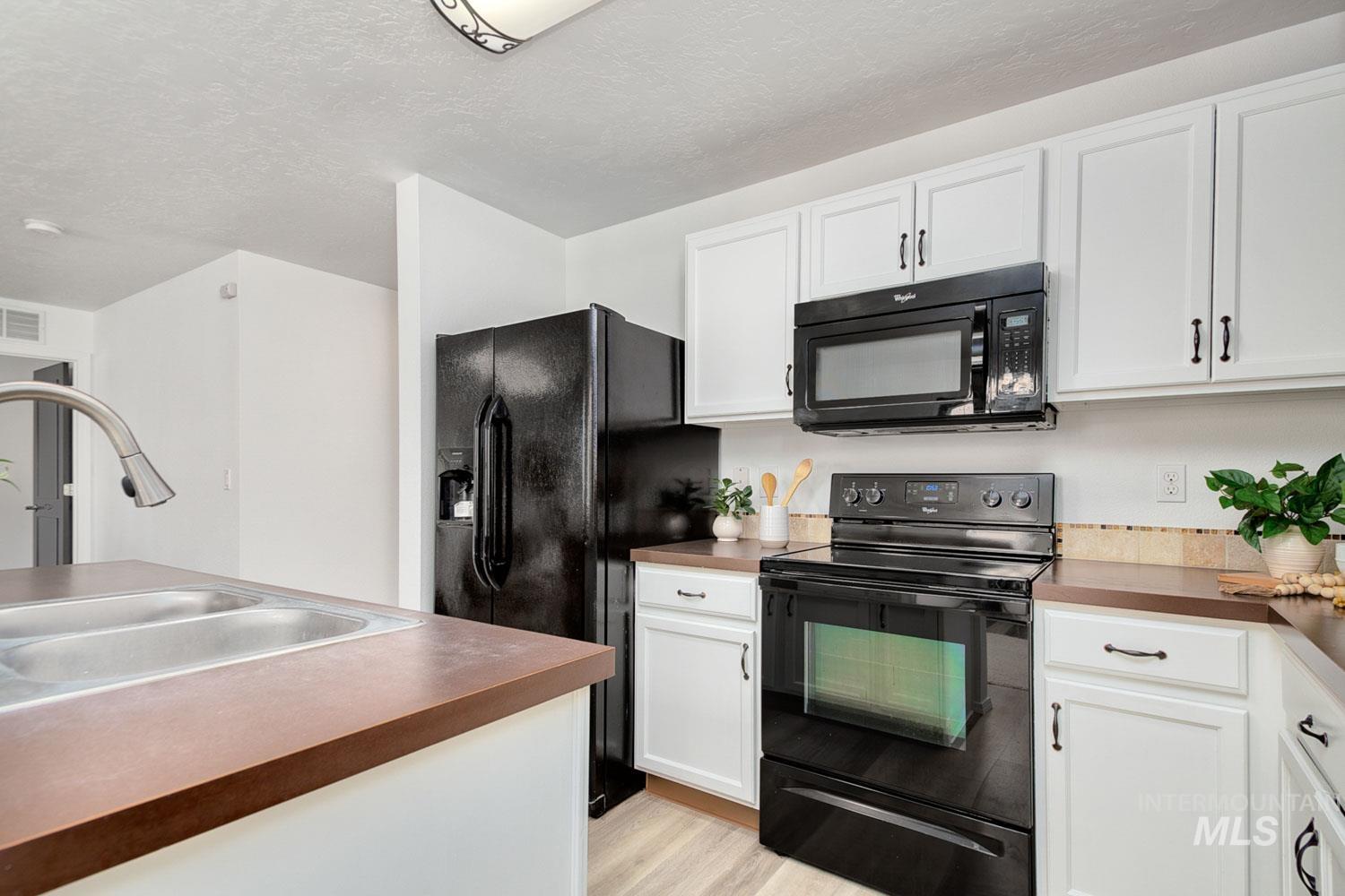 1610 W Shoshone Ave Property Photo 17