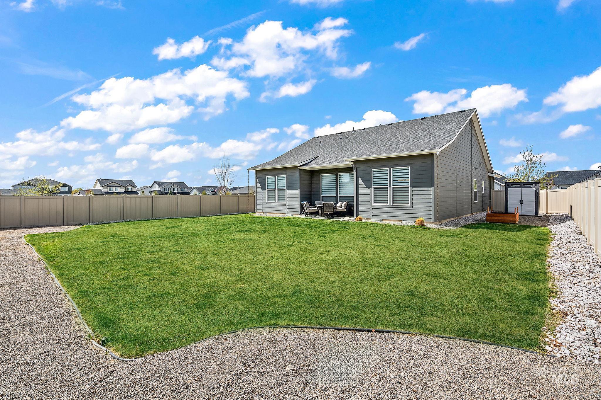 17406 N Flicker Ave Property Photo 24