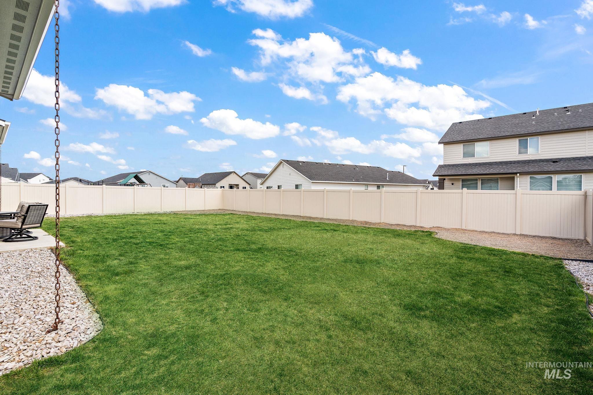 17406 N Flicker Ave Property Photo 27