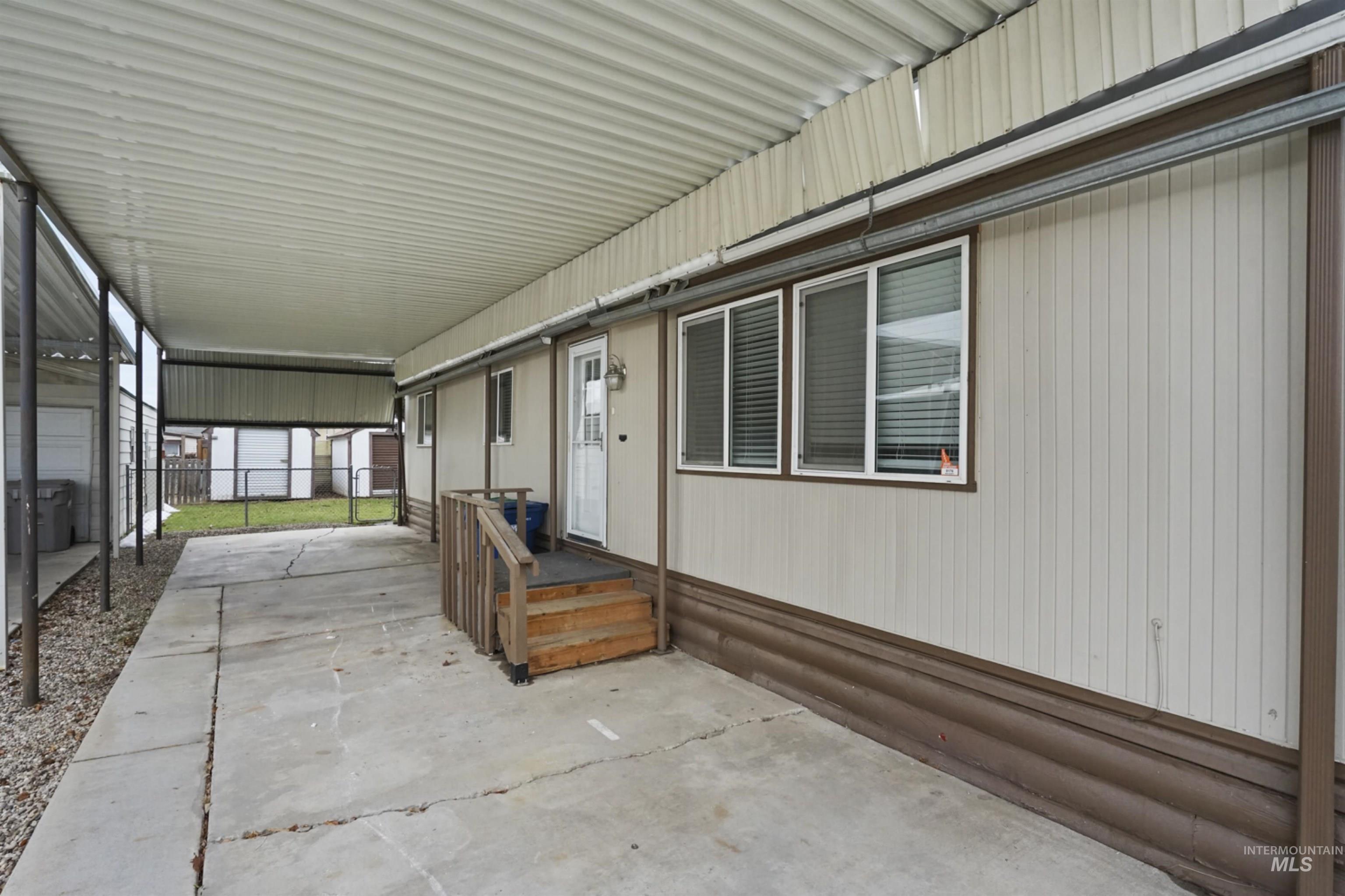 10701 W Java Dr Property Photo 3