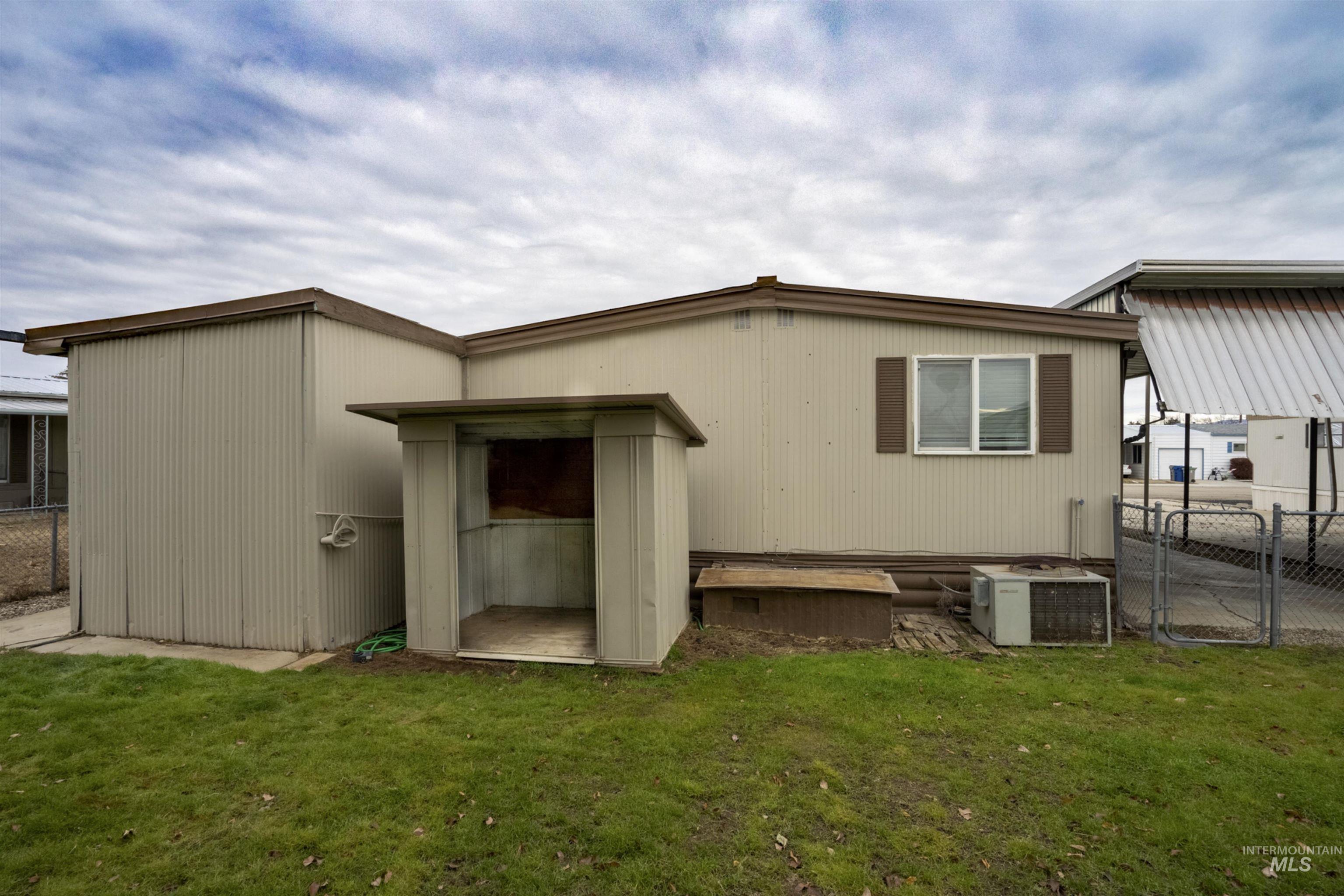 10701 W Java Dr Property Photo 23