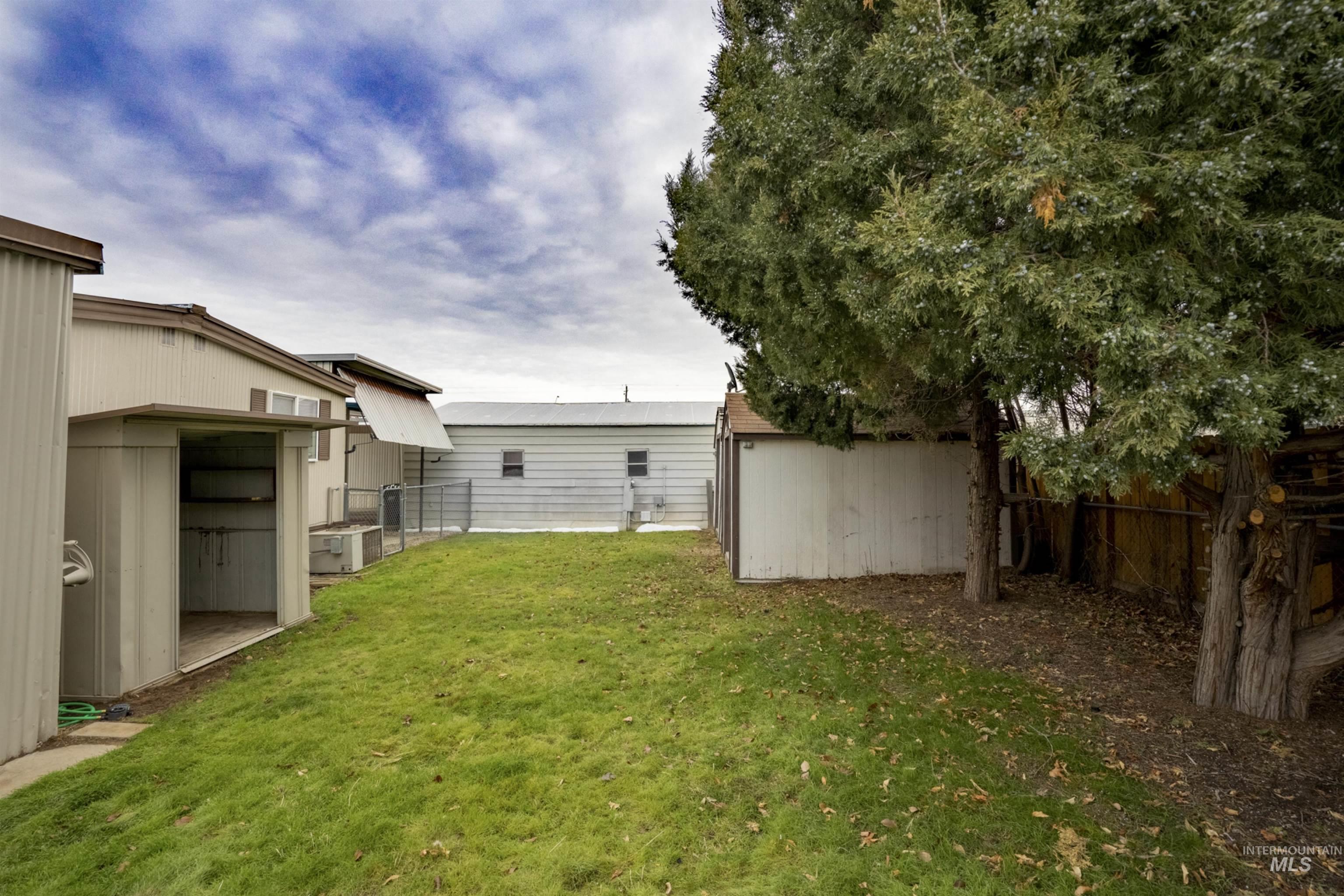 10701 W Java Dr Property Photo 24