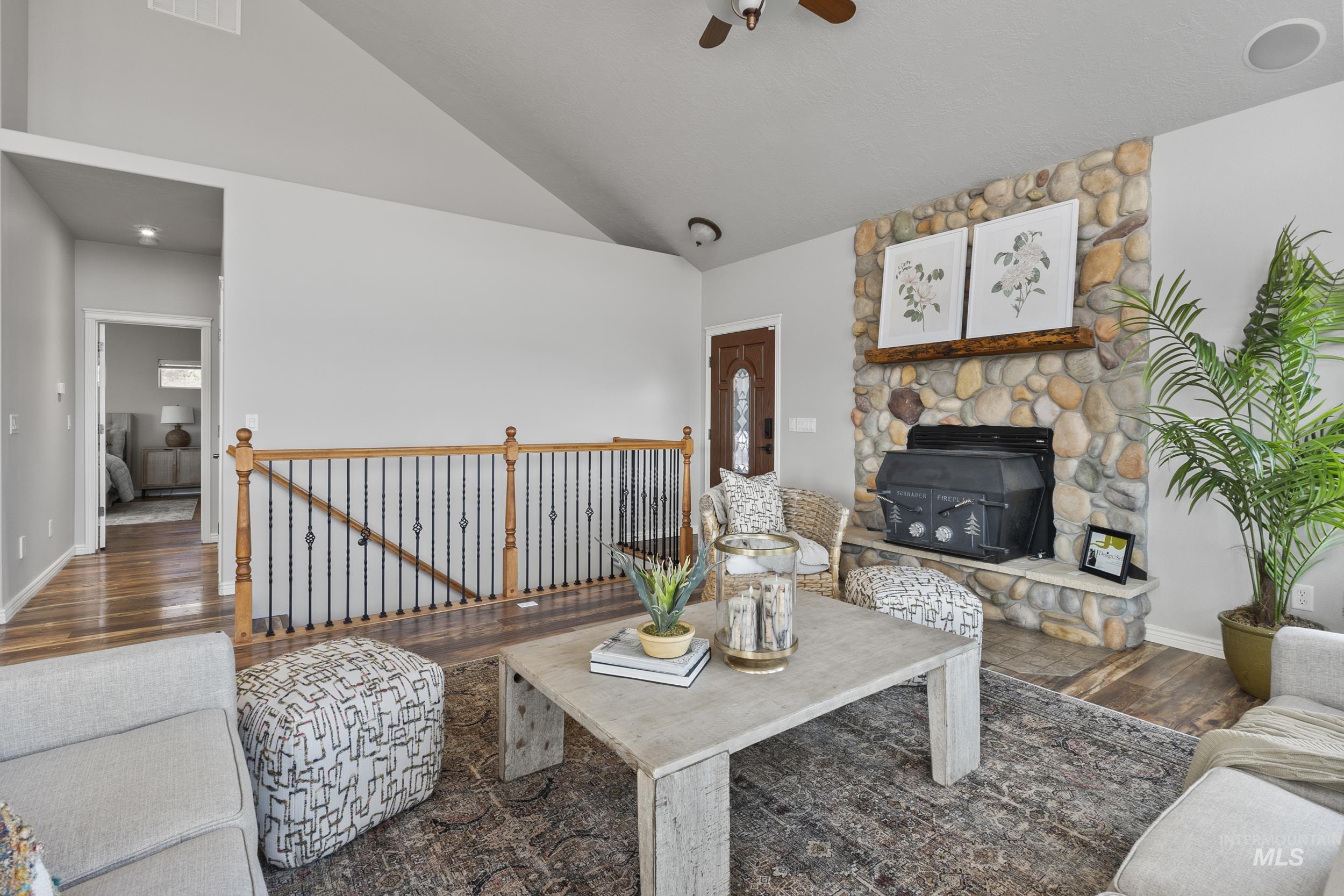 23949 Tyler Lane Property Photo 8