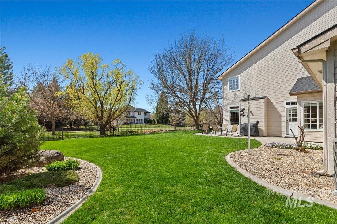 1509 N Dragonfly Place Property Photo 4