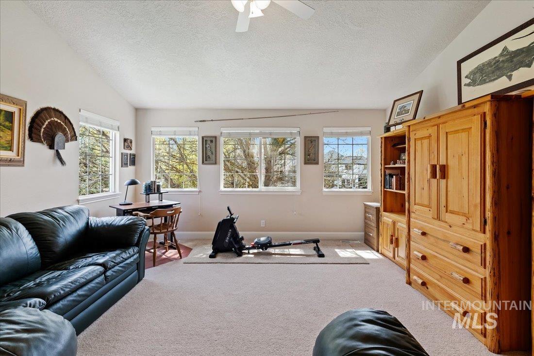 1509 N Dragonfly Place Property Photo 32