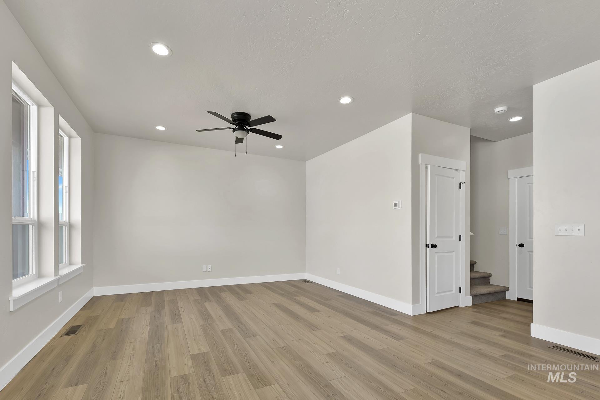 2903 Dale Lane Property Photo 10