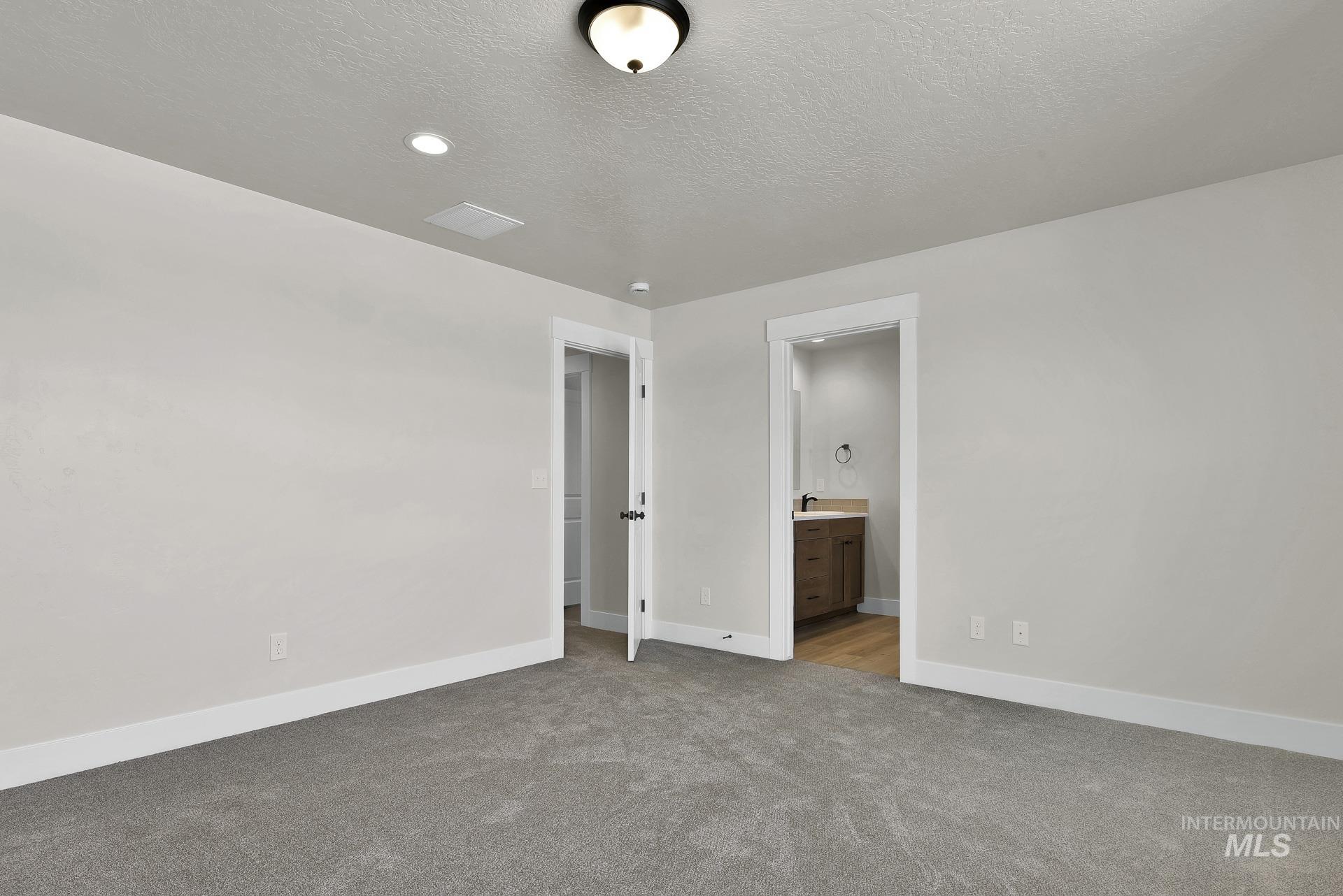2903 Dale Lane Property Photo 15