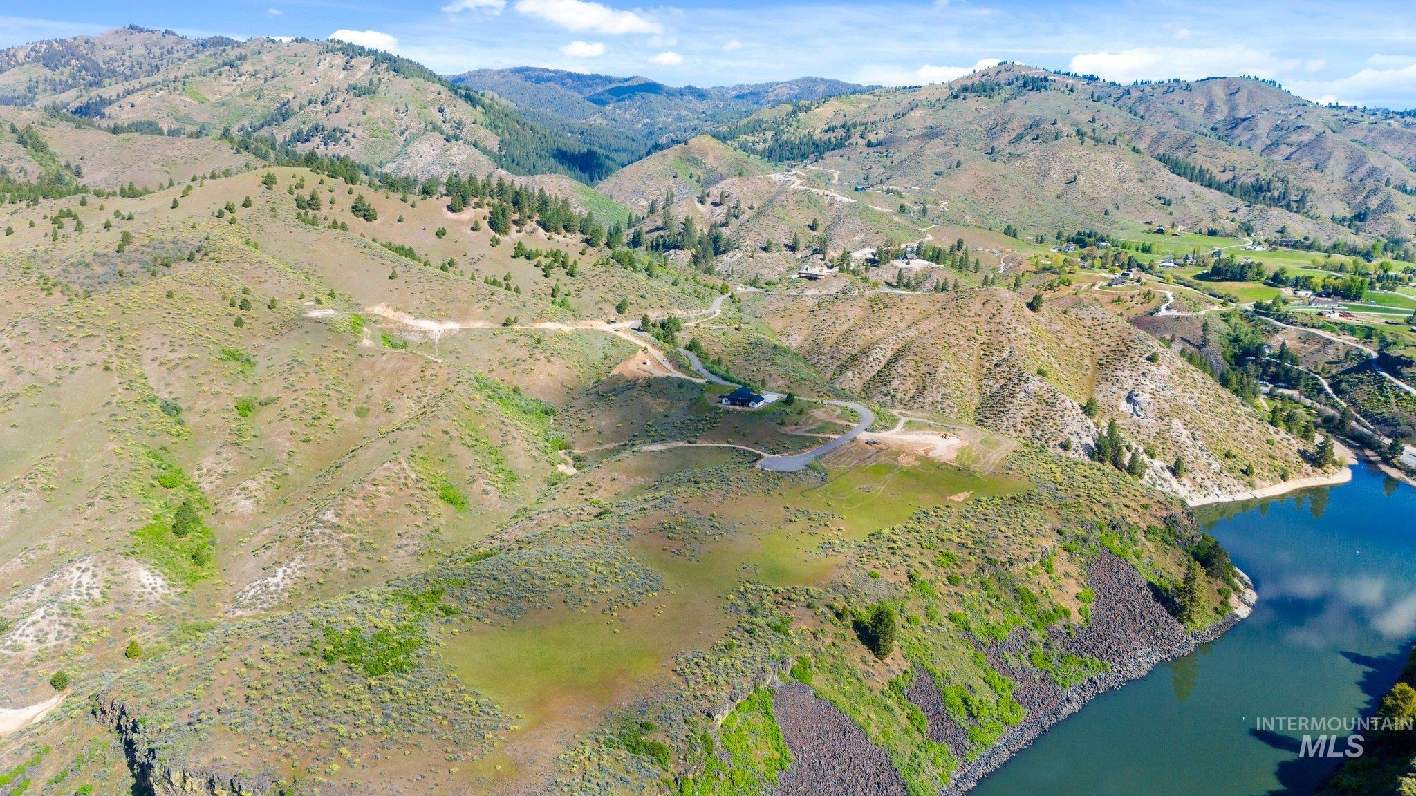 36 Robie Springs Rd Property Photo 6