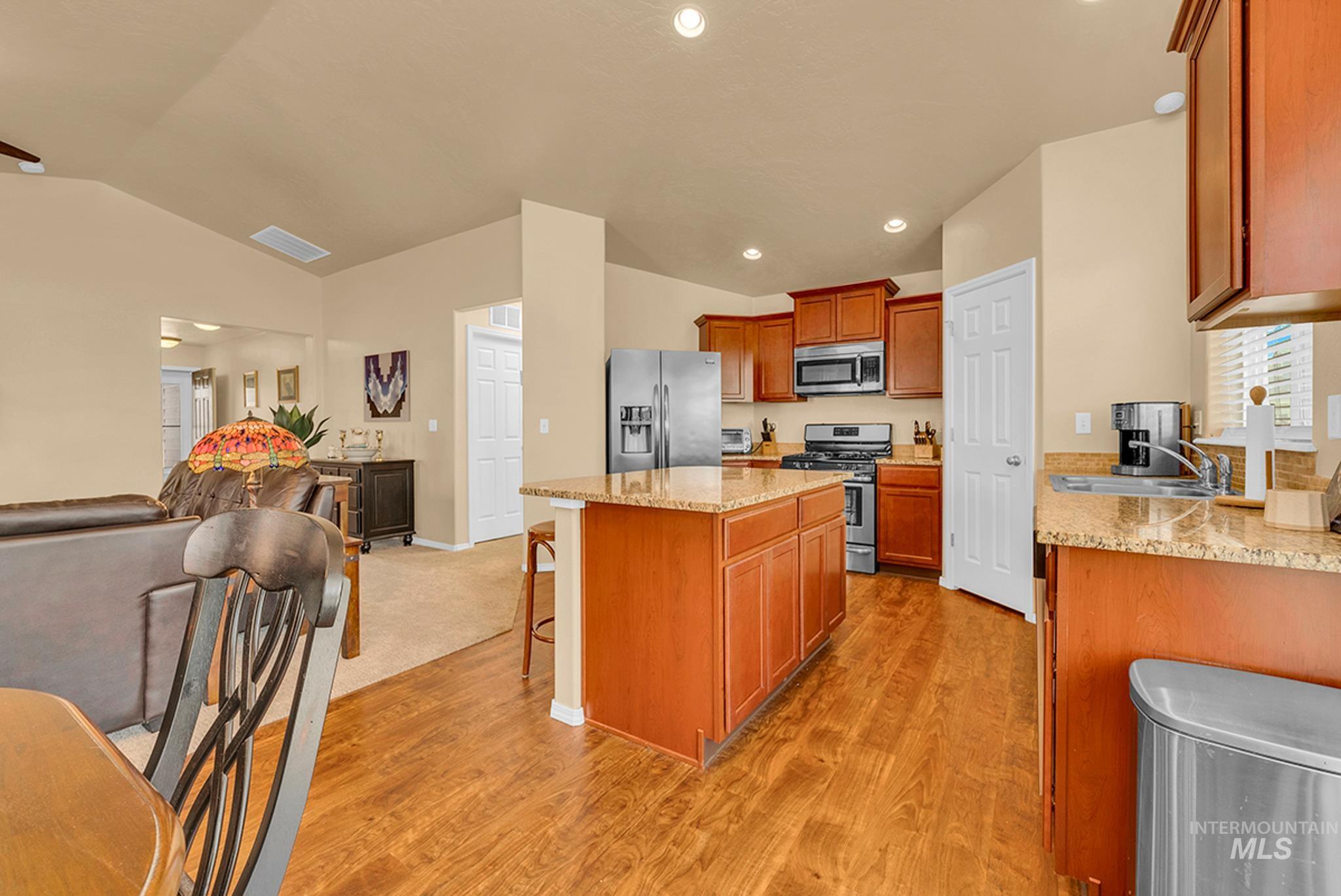 16173 Meander Creek Way Property Photo 4