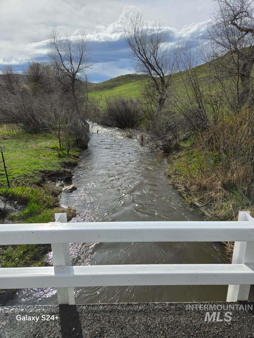 1280 Monroe Creek Road Property Photo 18