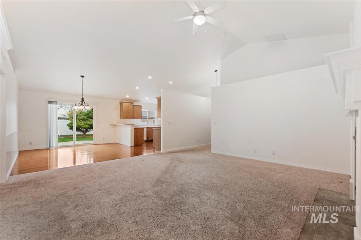 4128 E Chesapeake Dr Property Photo 8