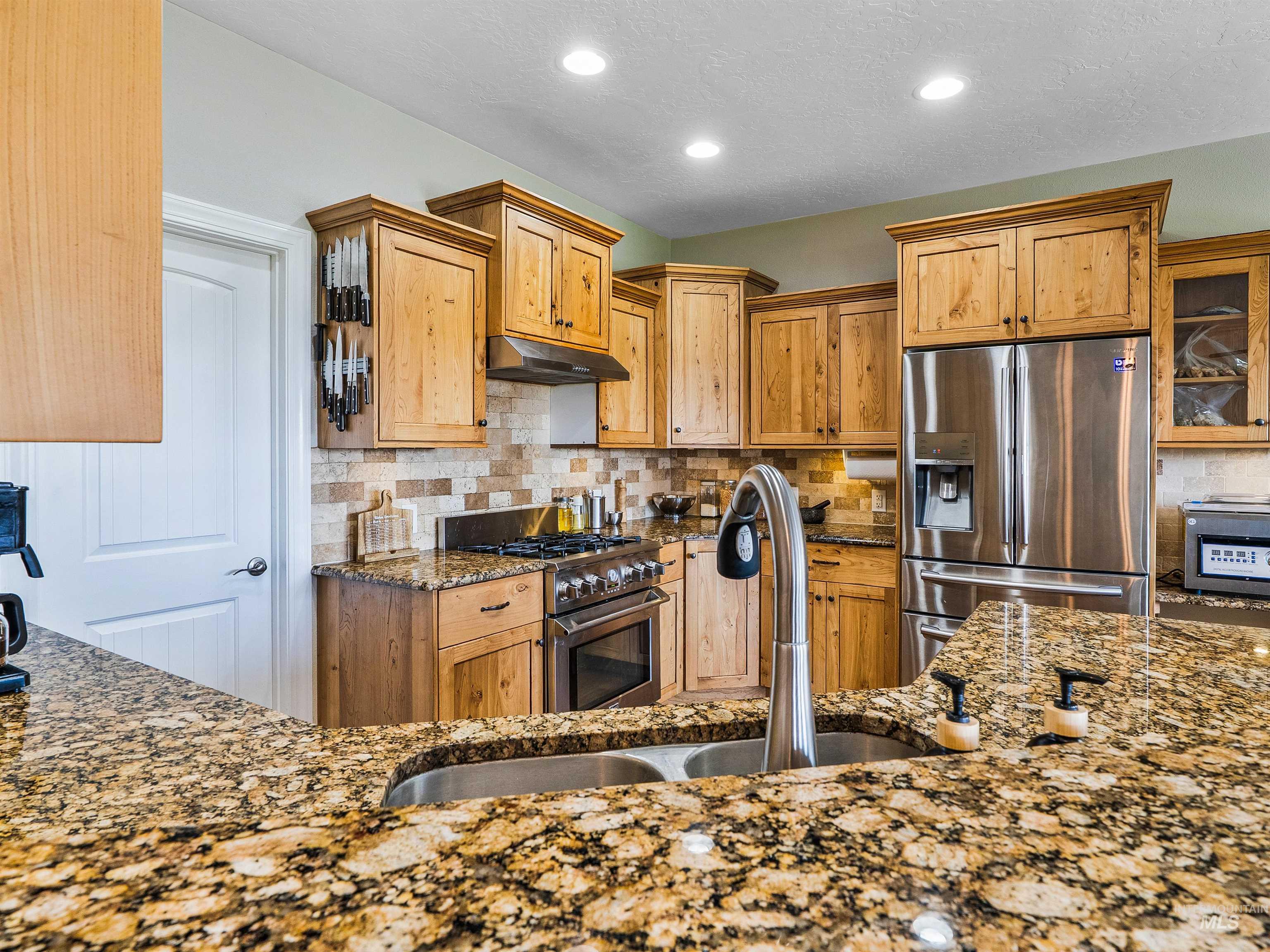 13921 Trapper Lane Property Photo 9