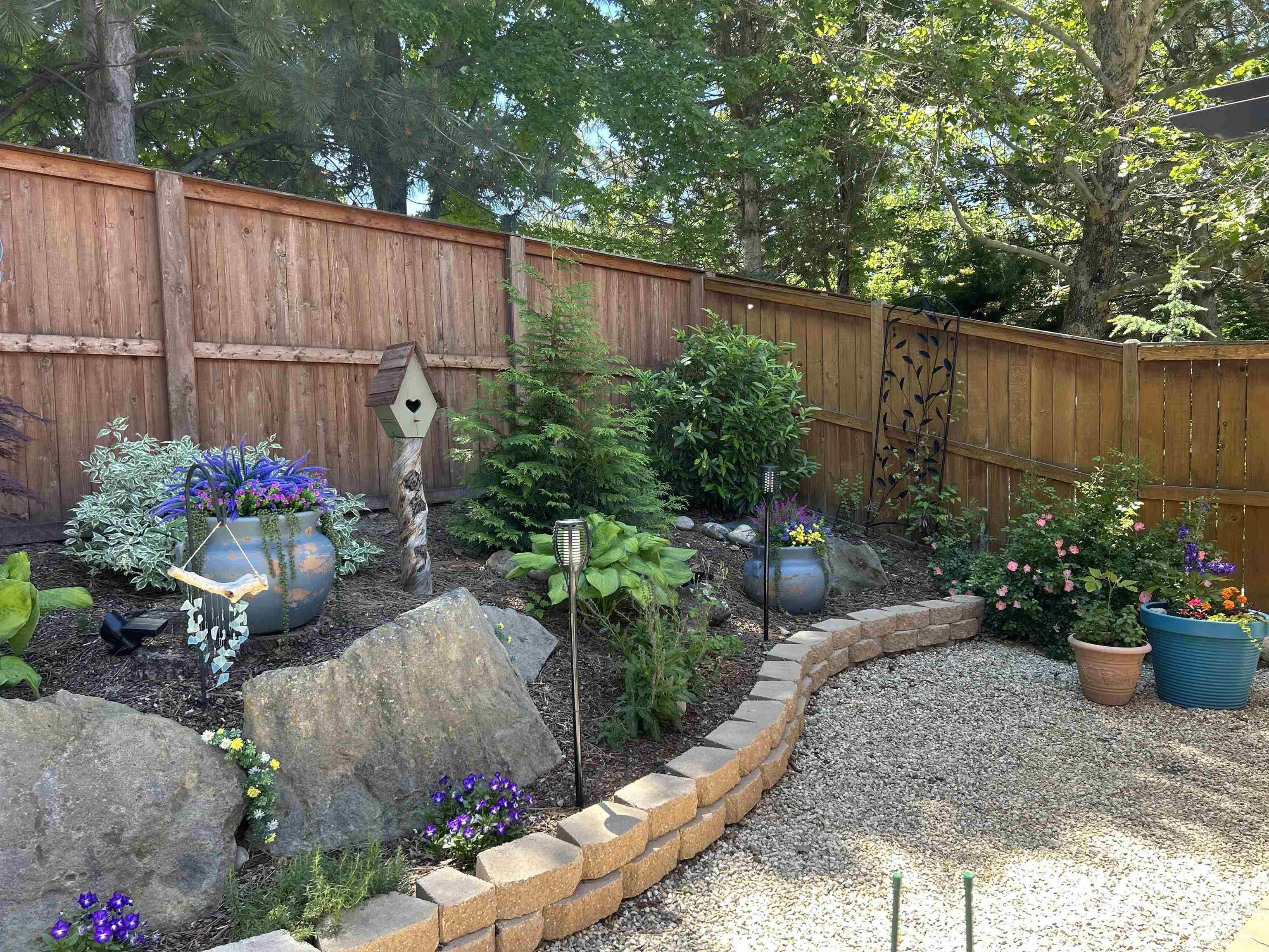 983 E Thunderbird Ct Property Photo 27