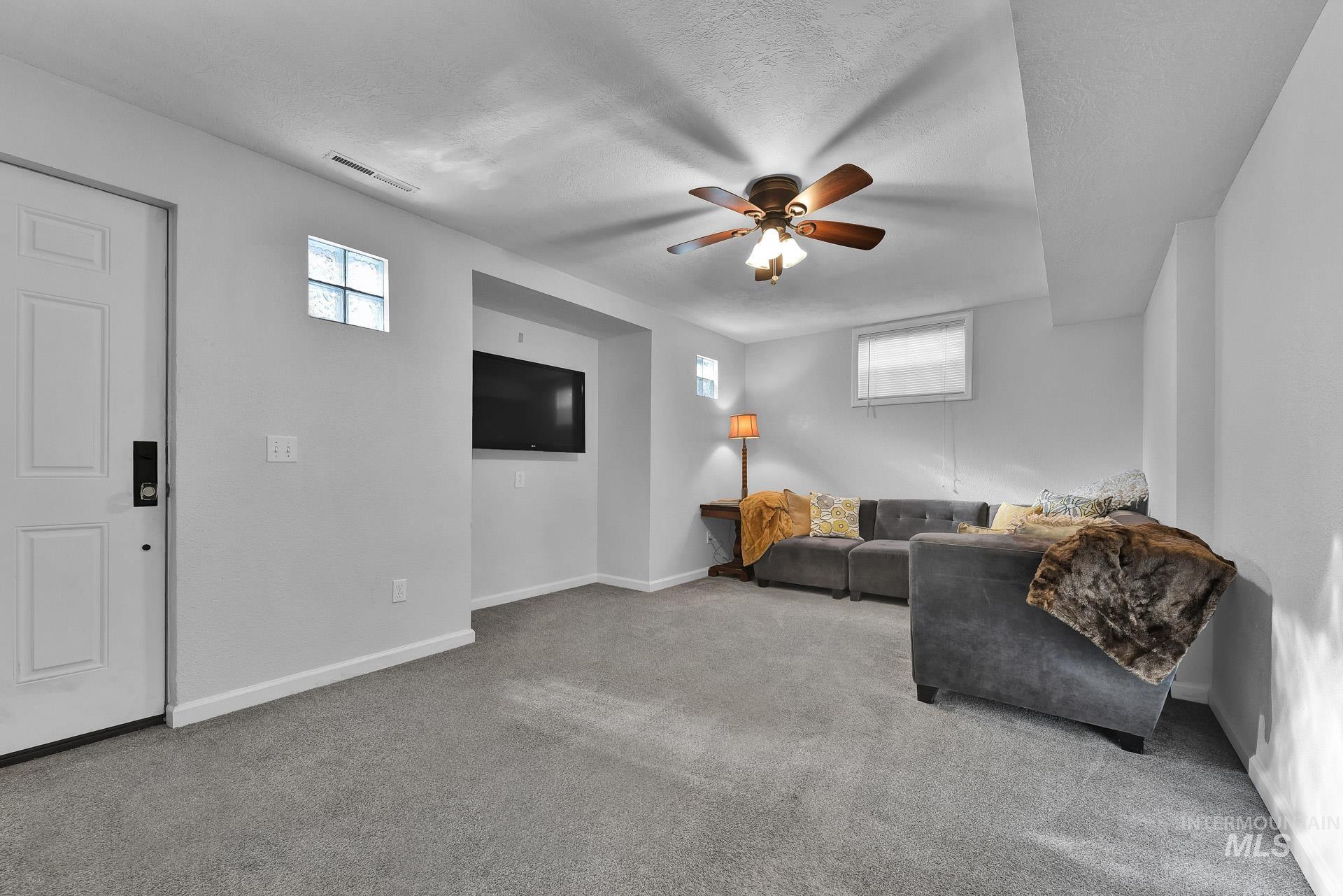 2103 W Bannock St. Property Photo 30