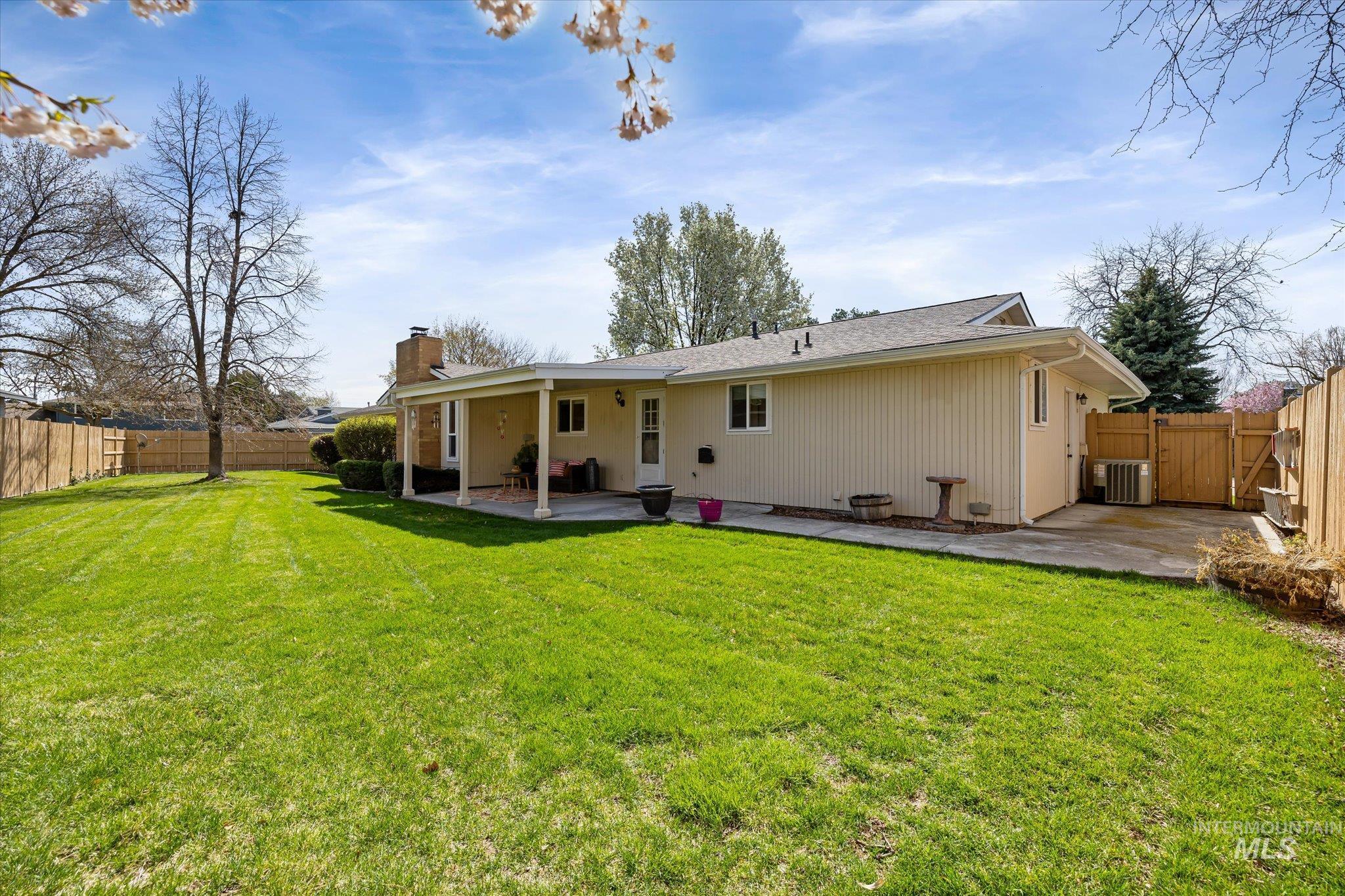 5427 N Paulson Cir Property Photo 40