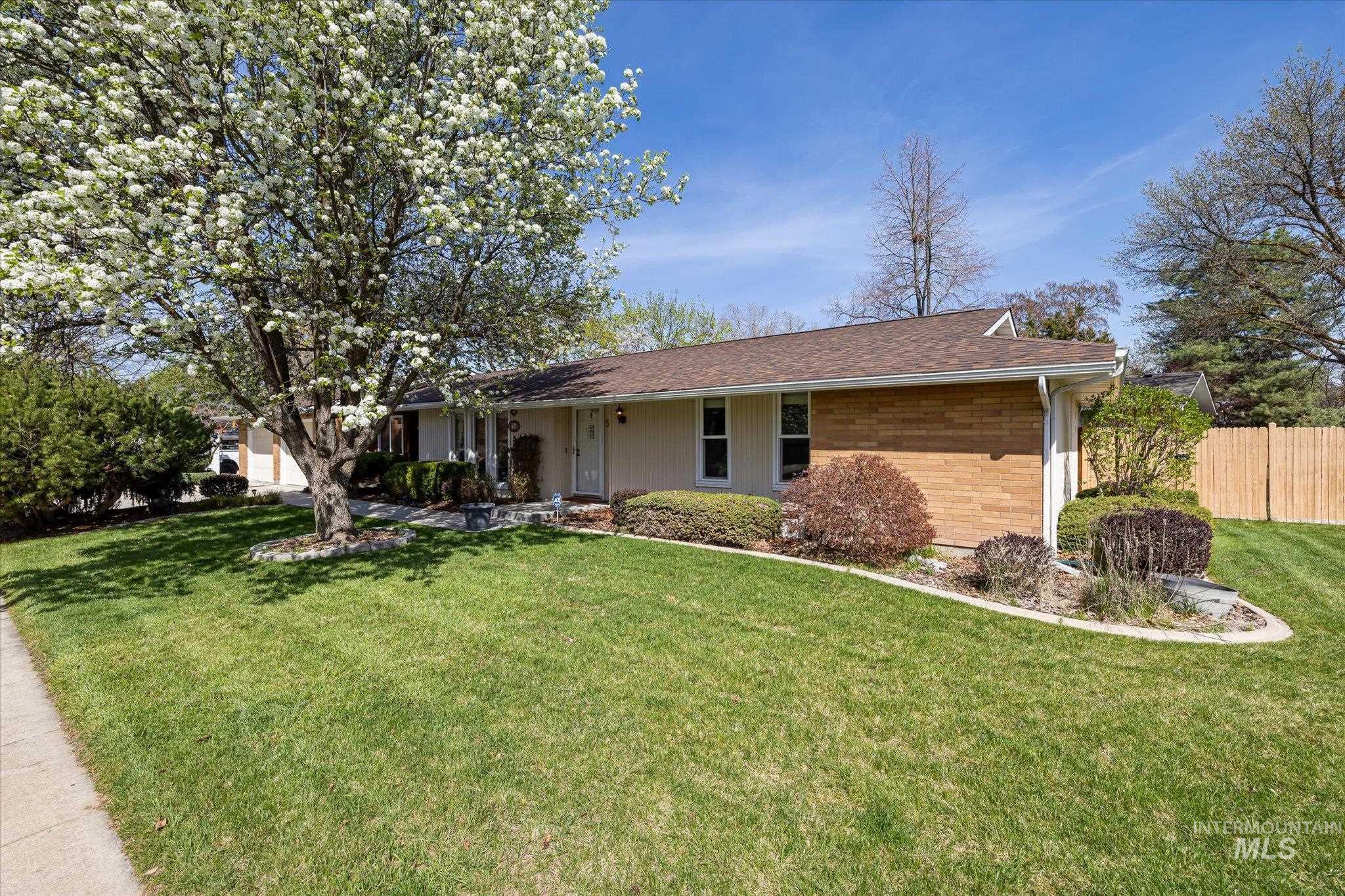 5427 N Paulson Cir Property Photo 42