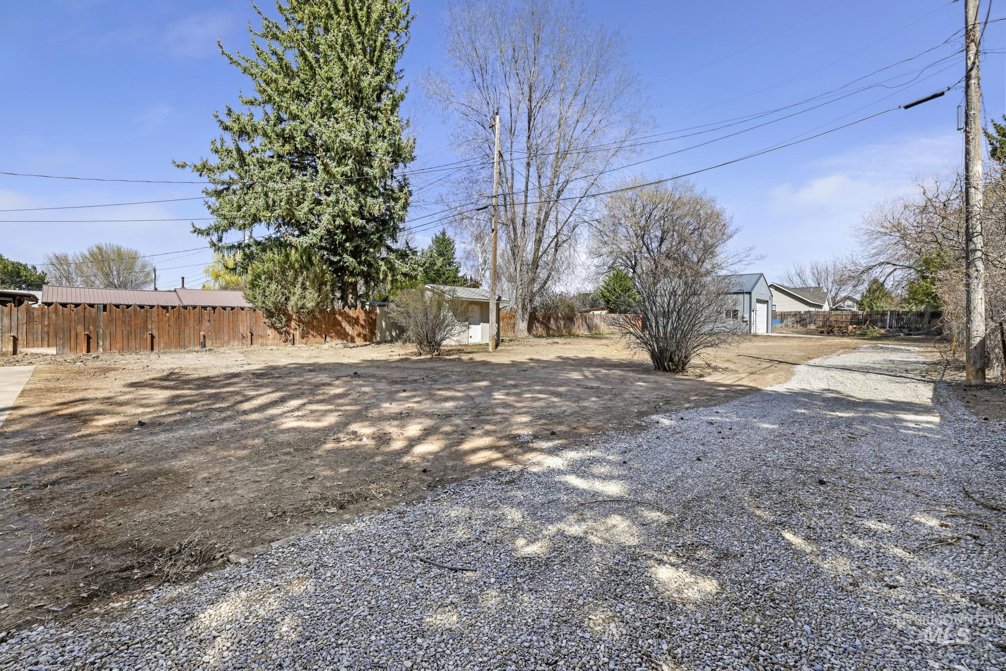 1406 Olympia Dr Property Photo 14