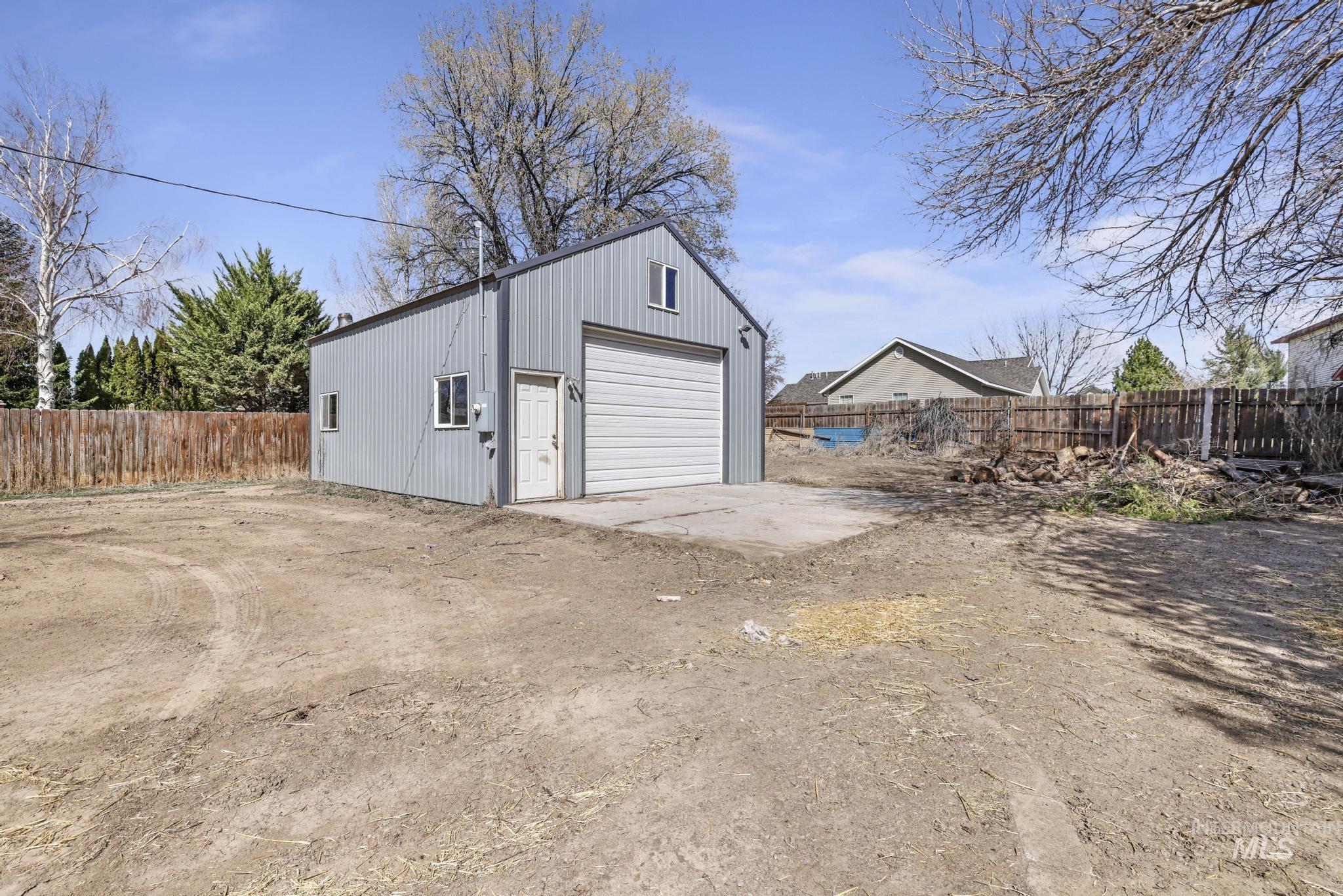 1406 Olympia Dr Property Photo 16