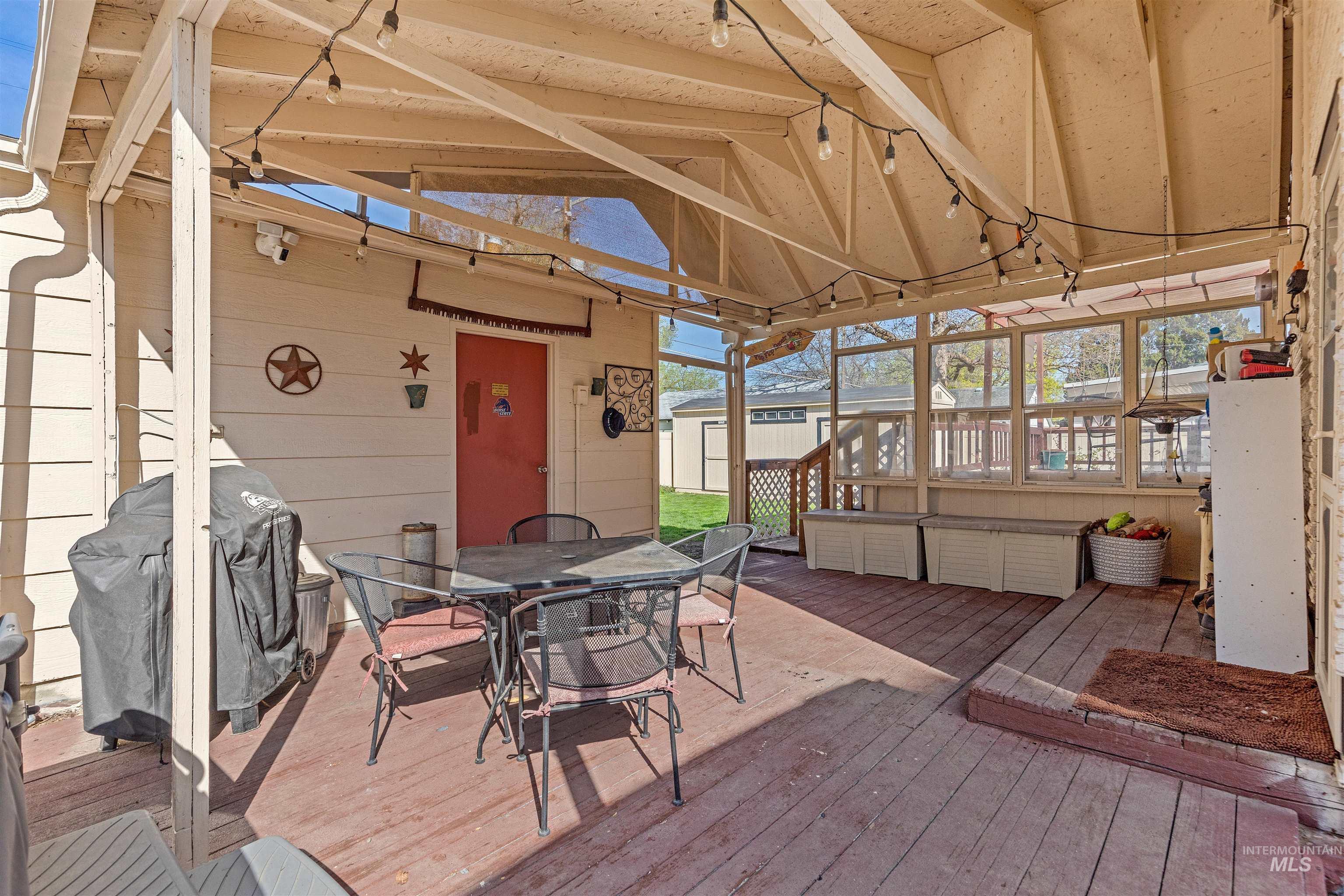 1715 S Leadville Ave Property Photo 19
