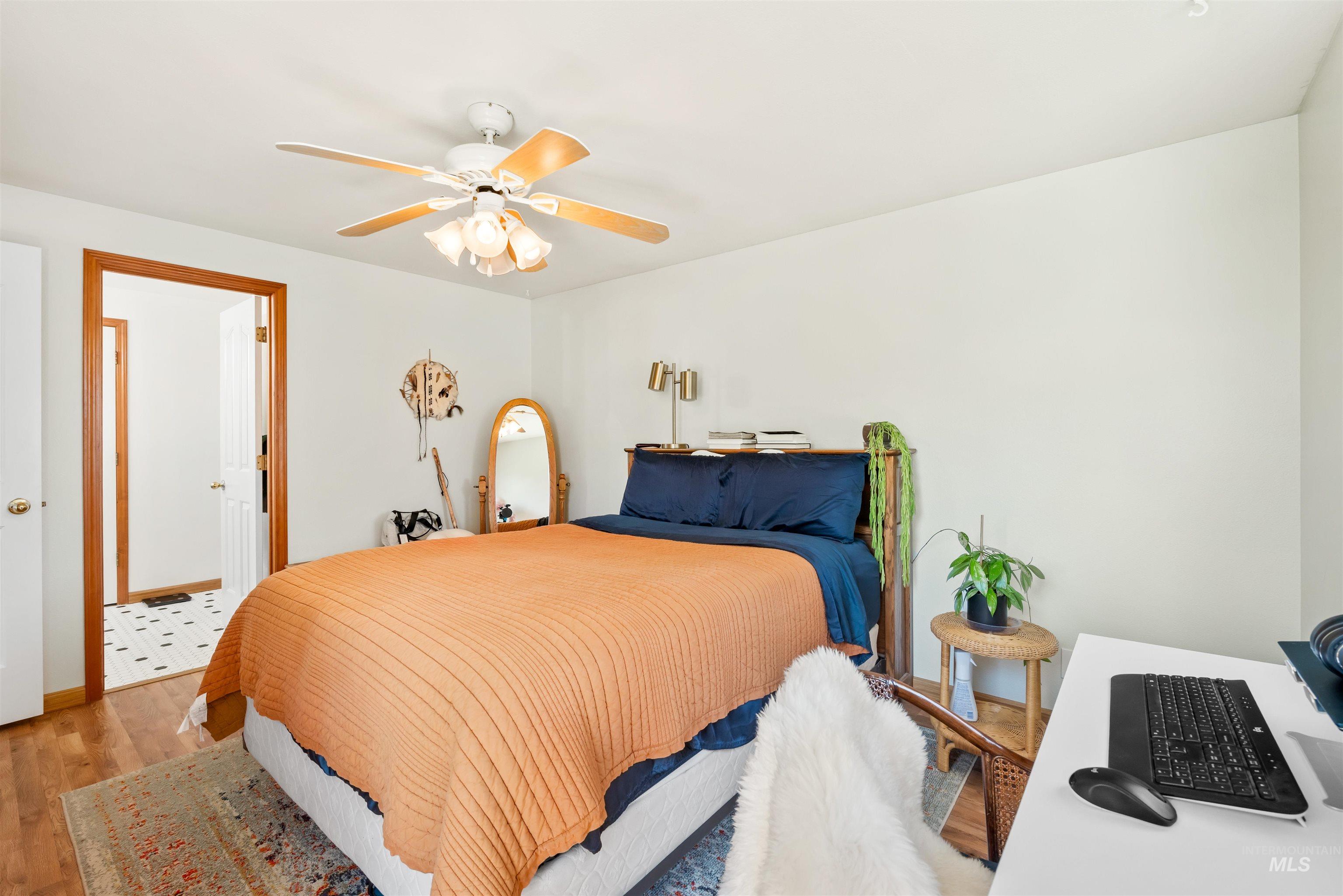 1768 N Victor Ave Property Photo 17