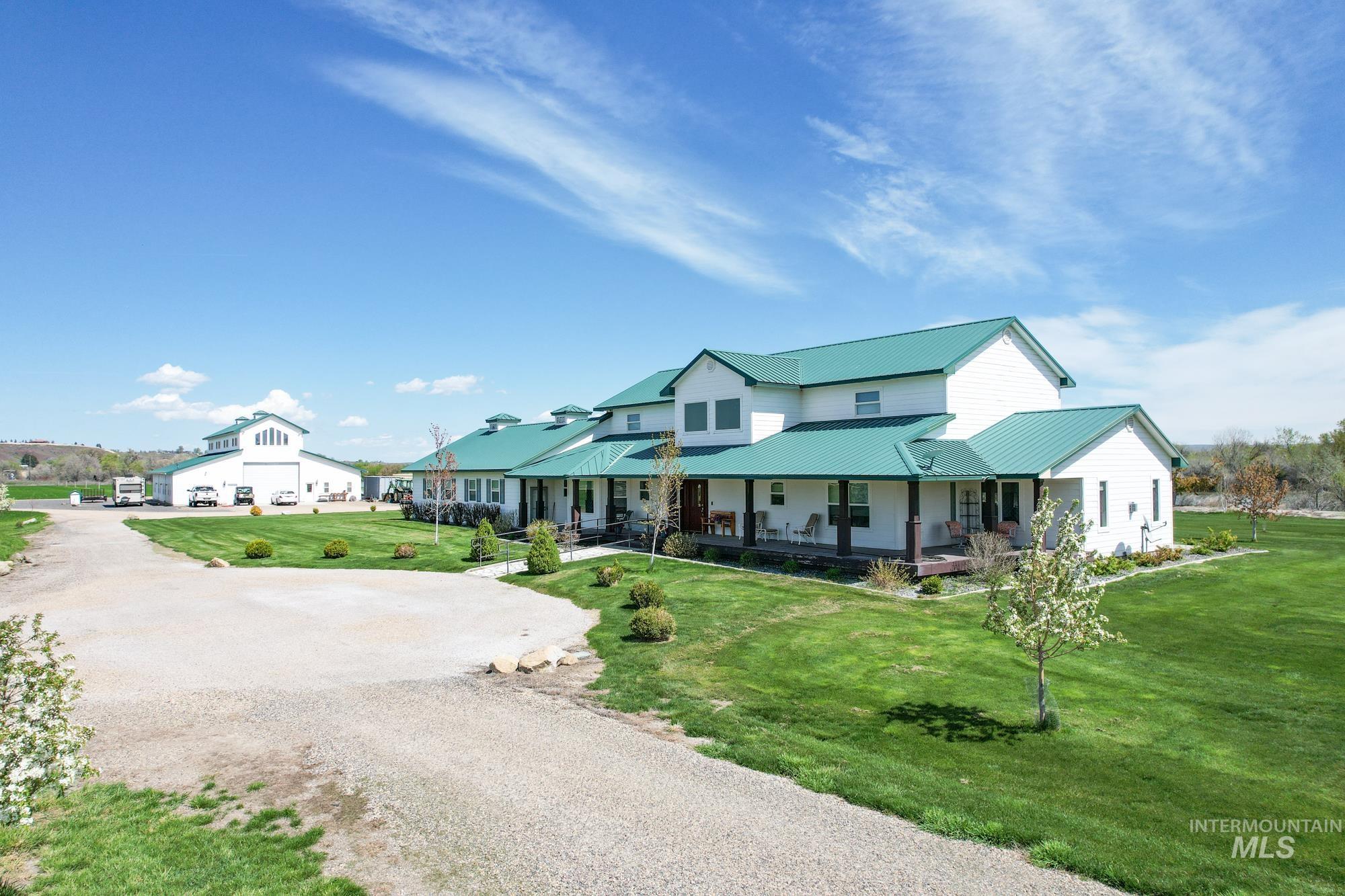 4460 Highway 201 Property Photo 16