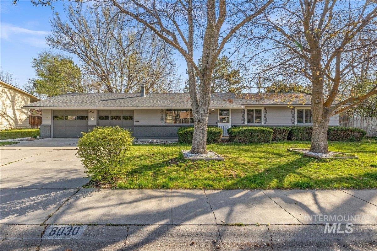 Jackson Manor S Real Estate Listings Main Image