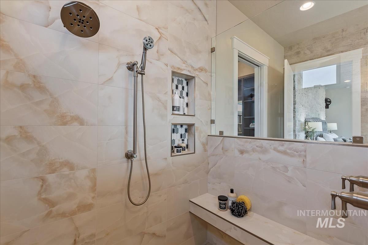 3427 N Hardwick Ave Property Photo 24
