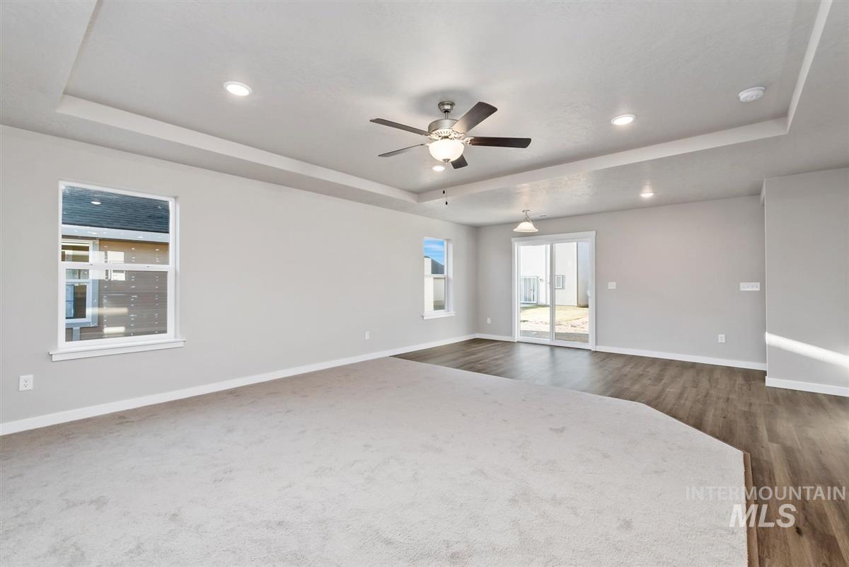 17560 Barefoot Ridge Way Property Photo 5