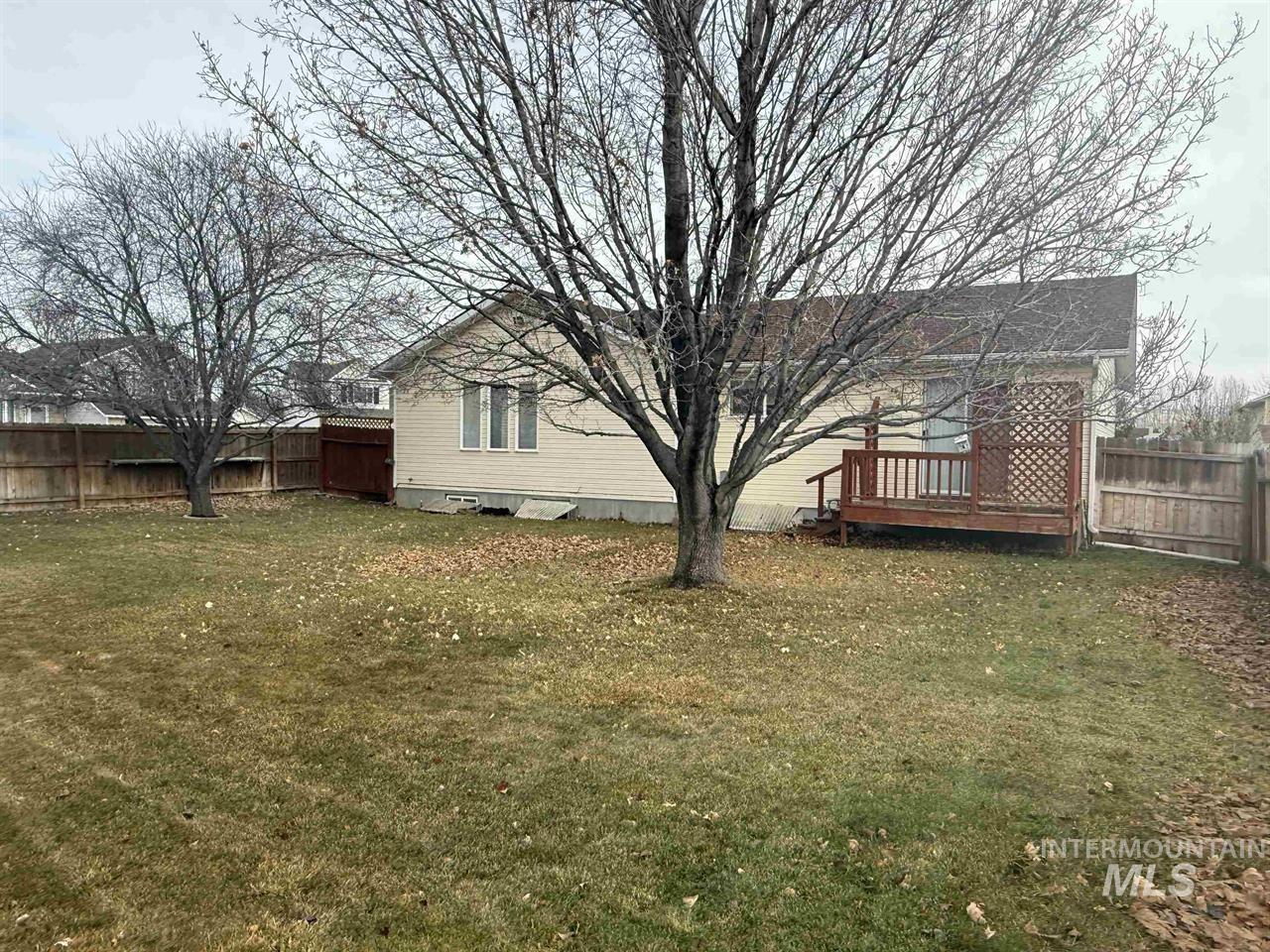 5967 Noah St. Property Photo 8