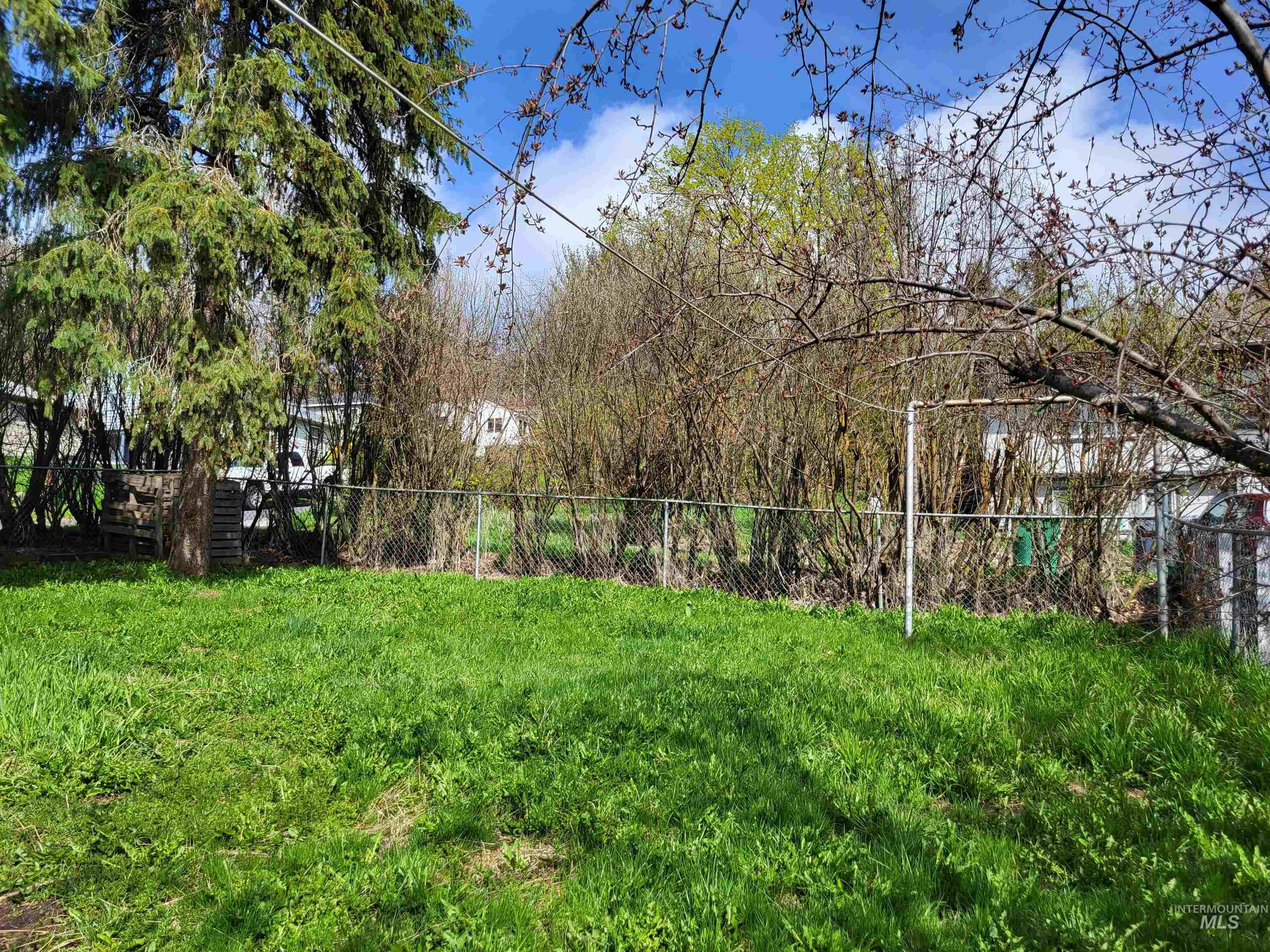 724 W A Street Property Photo 30