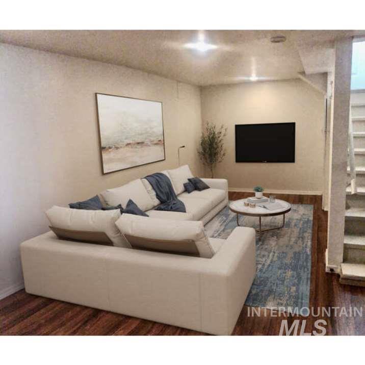 1012 N Street Property Photo 5